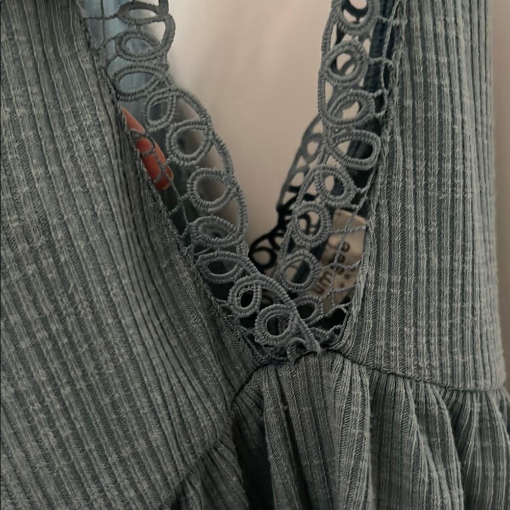 Umgee Teal Lace Trim Camisole - Picture 3 of 4